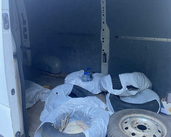 Білий Опель Movano, об'ємом двигуна 2.3 л та пробігом 197 тис. км за 12500 $, фото 11 на Automoto.ua