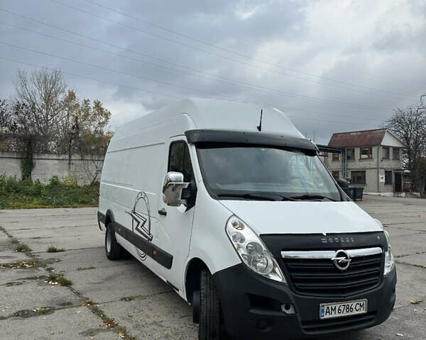 Белый Опель Movano, объемом двигателя 2.3 л и пробегом 201 тыс. км за 14300 $, фото 2 на Automoto.ua