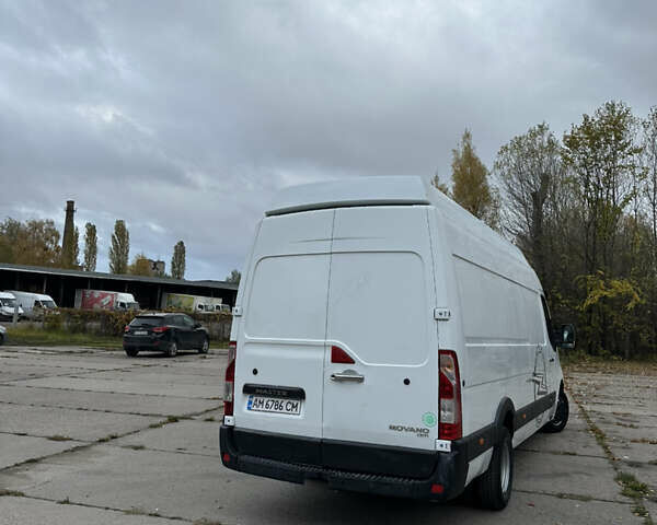 Белый Опель Movano, объемом двигателя 2.3 л и пробегом 201 тыс. км за 14300 $, фото 5 на Automoto.ua