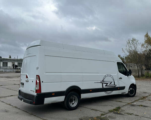 Белый Опель Movano, объемом двигателя 2.3 л и пробегом 201 тыс. км за 14300 $, фото 4 на Automoto.ua