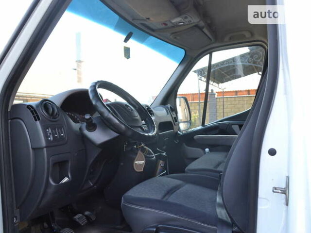 Белый Опель Movano, объемом двигателя 2.3 л и пробегом 259 тыс. км за 11500 $, фото 14 на Automoto.ua