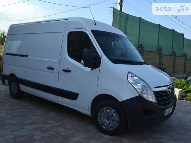 Белый Опель Movano, объемом двигателя 2.3 л и пробегом 259 тыс. км за 11500 $, фото 1 на Automoto.ua