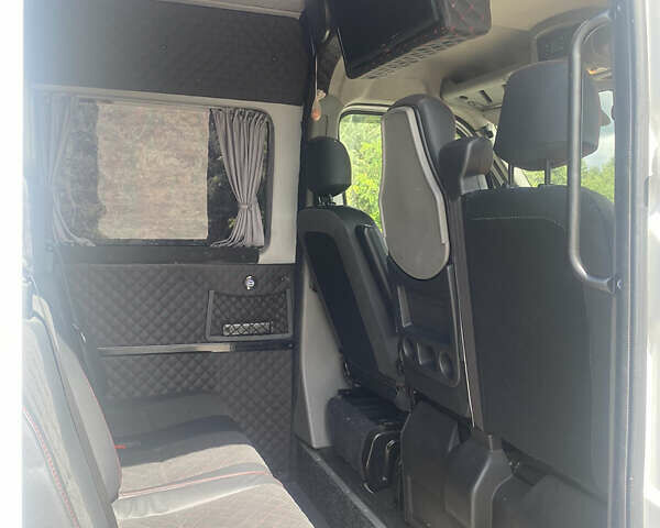 Белый Опель Movano, объемом двигателя 0 л и пробегом 397 тыс. км за 16200 $, фото 7 на Automoto.ua