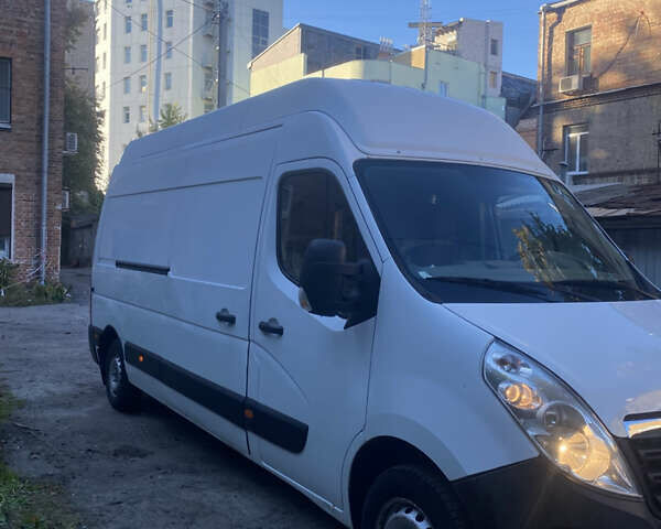 Білий Опель Movano, об'ємом двигуна 2.3 л та пробігом 197 тис. км за 12500 $, фото 2 на Automoto.ua