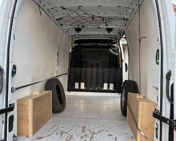 Белый Опель Movano, объемом двигателя 2.3 л и пробегом 262 тыс. км за 14500 $, фото 13 на Automoto.ua