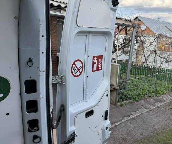 Белый Опель Movano, объемом двигателя 2.3 л и пробегом 262 тыс. км за 14500 $, фото 21 на Automoto.ua