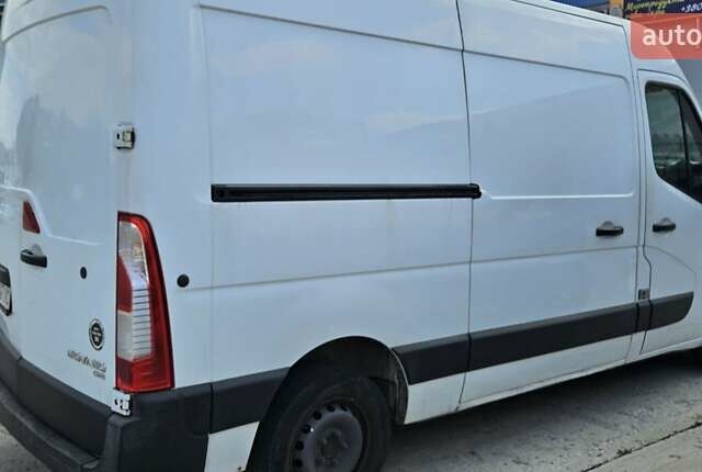 Белый Опель Movano, объемом двигателя 2.3 л и пробегом 320 тыс. км за 14000 $, фото 7 на Automoto.ua