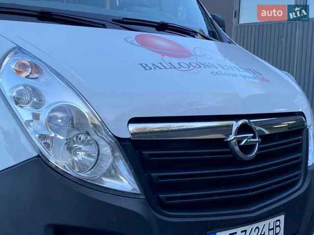 Белый Опель Movano, объемом двигателя 2.3 л и пробегом 265 тыс. км за 15600 $, фото 5 на Automoto.ua