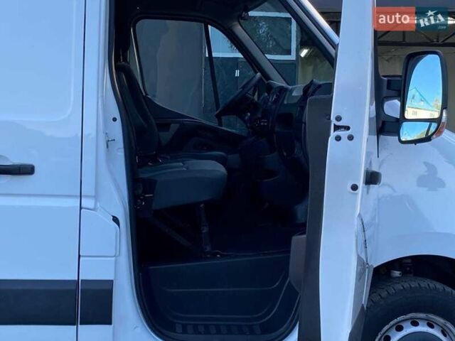 Белый Опель Movano, объемом двигателя 2.3 л и пробегом 265 тыс. км за 15600 $, фото 8 на Automoto.ua