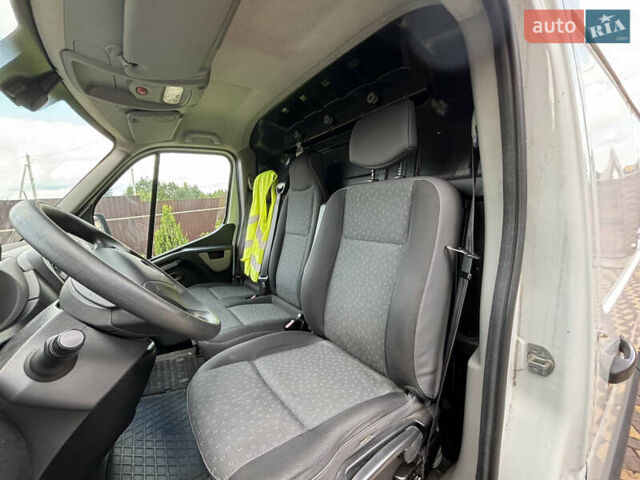 Білий Опель Movano, об'ємом двигуна 2.3 л та пробігом 211 тис. км за 15200 $, фото 7 на Automoto.ua