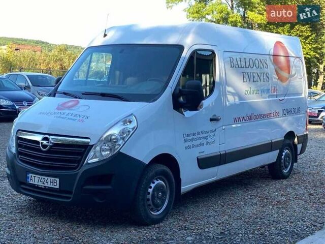 Белый Опель Movano, объемом двигателя 2.3 л и пробегом 265 тыс. км за 15600 $, фото 2 на Automoto.ua