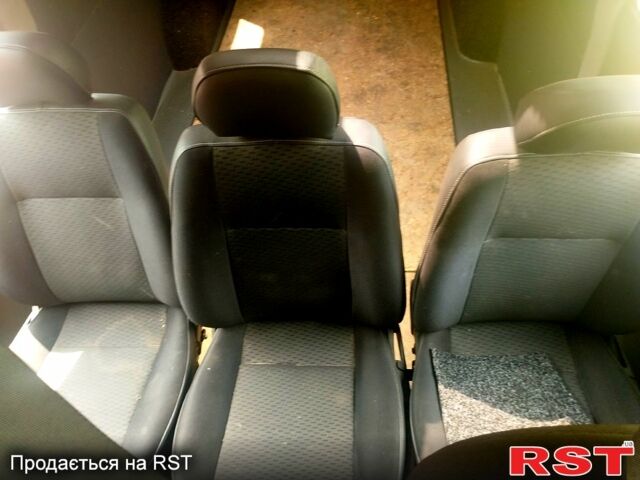 Белый Опель Movano, объемом двигателя 2.3 л и пробегом 277 тыс. км за 17000 $, фото 7 на Automoto.ua