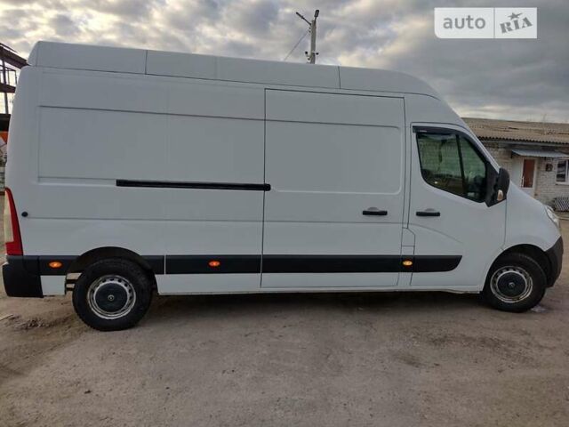 Белый Опель Movano, объемом двигателя 2.3 л и пробегом 300 тыс. км за 13150 $, фото 2 на Automoto.ua