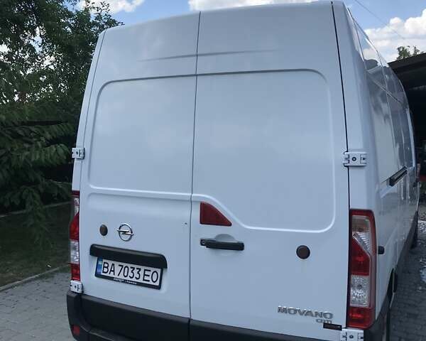 Белый Опель Movano, объемом двигателя 2.3 л и пробегом 454 тыс. км за 14000 $, фото 17 на Automoto.ua