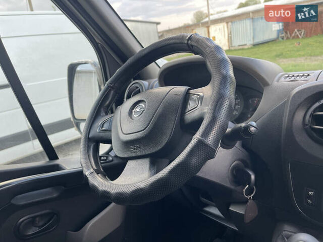 Білий Опель Movano, об'ємом двигуна 2.3 л та пробігом 290 тис. км за 12300 $, фото 8 на Automoto.ua