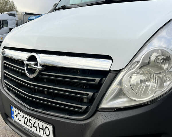 Опель Movano 2016 в Любомль на Automoto.ua Белый Опель Movano, объемом двигателя 2.3 л и пробегом 372 тыс. км за 15500 $, фото 3 на Automoto.ua