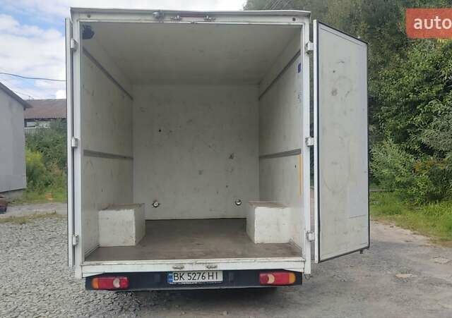 Білий Опель Movano, об'ємом двигуна 2.3 л та пробігом 292 тис. км за 16000 $, фото 5 на Automoto.ua