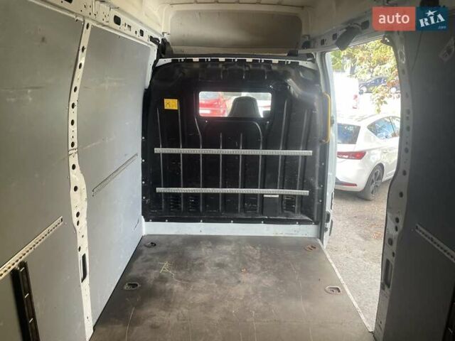 Білий Опель Movano, об'ємом двигуна 2.3 л та пробігом 272 тис. км за 16500 $, фото 13 на Automoto.ua