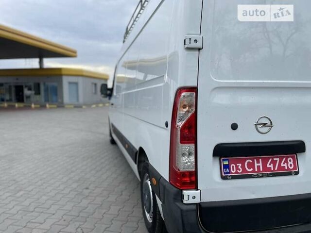 Белый Опель Movano, объемом двигателя 2.3 л и пробегом 242 тыс. км за 16950 $, фото 3 на Automoto.ua