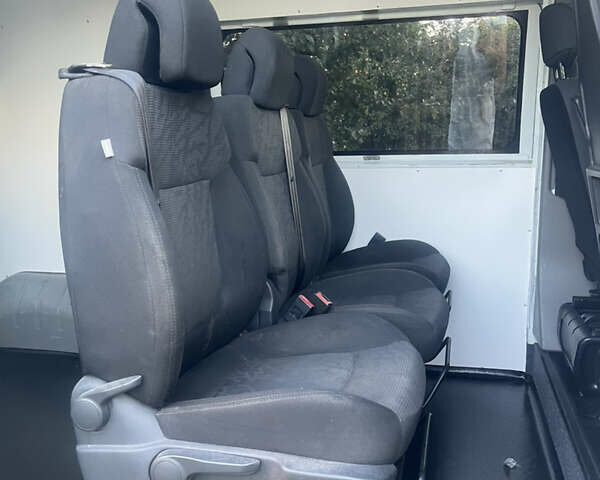 Белый Опель Movano, объемом двигателя 2.3 л и пробегом 282 тыс. км за 15500 $, фото 15 на Automoto.ua