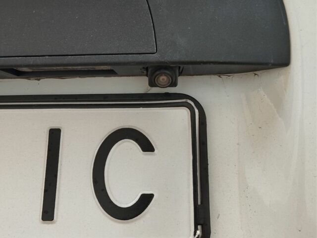 Белый Опель Movano, объемом двигателя 2.3 л и пробегом 214 тыс. км за 13300 $, фото 5 на Automoto.ua