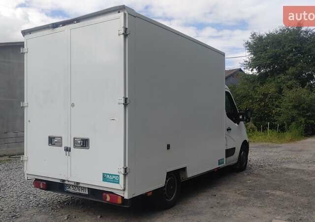 Білий Опель Movano, об'ємом двигуна 2.3 л та пробігом 292 тис. км за 16000 $, фото 3 на Automoto.ua