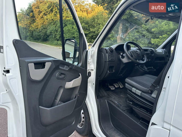 Білий Опель Movano, об'ємом двигуна 2.3 л та пробігом 284 тис. км за 15700 $, фото 10 на Automoto.ua