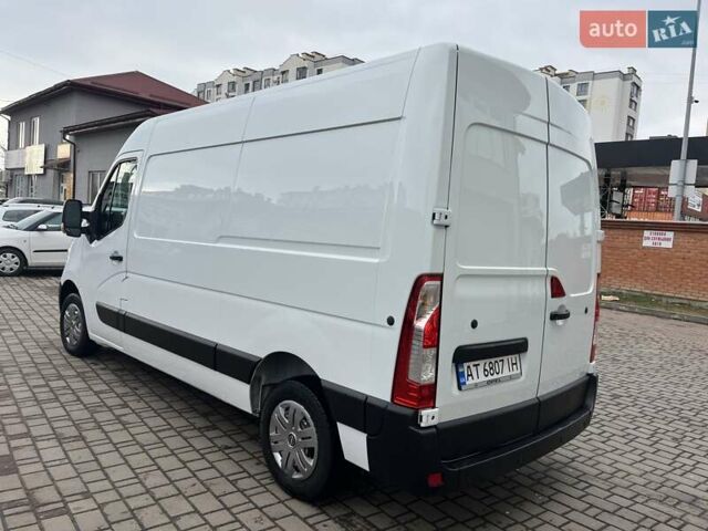 Білий Опель Movano, об'ємом двигуна 2.3 л та пробігом 262 тис. км за 15000 $, фото 3 на Automoto.ua