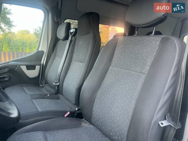 Белый Опель Movano, объемом двигателя 2.3 л и пробегом 282 тыс. км за 15500 $, фото 9 на Automoto.ua