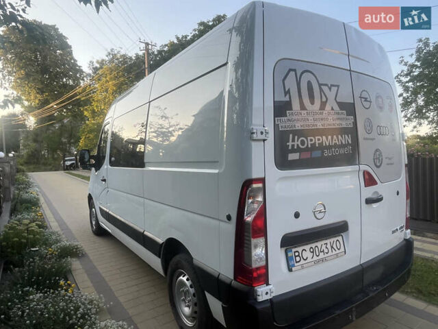 Белый Опель Movano, объемом двигателя 2.3 л и пробегом 282 тыс. км за 15500 $, фото 3 на Automoto.ua