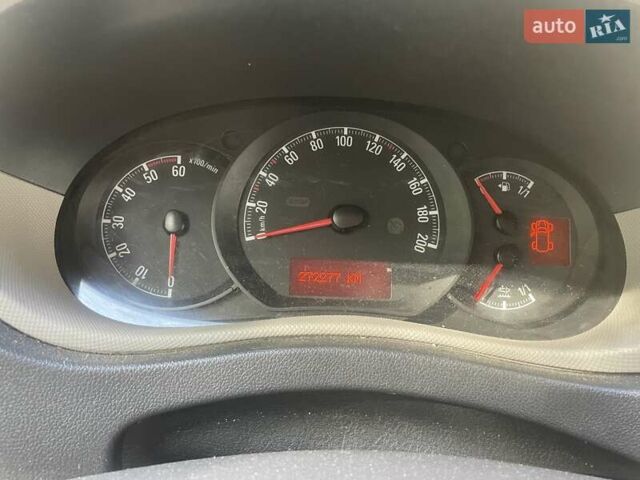Білий Опель Movano, об'ємом двигуна 2.3 л та пробігом 272 тис. км за 16500 $, фото 7 на Automoto.ua