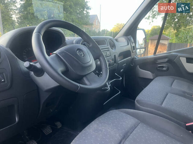 Белый Опель Movano, объемом двигателя 2.3 л и пробегом 282 тыс. км за 15500 $, фото 8 на Automoto.ua
