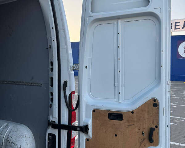 Белый Опель Movano, объемом двигателя 2.3 л и пробегом 335 тыс. км за 15500 $, фото 17 на Automoto.ua
