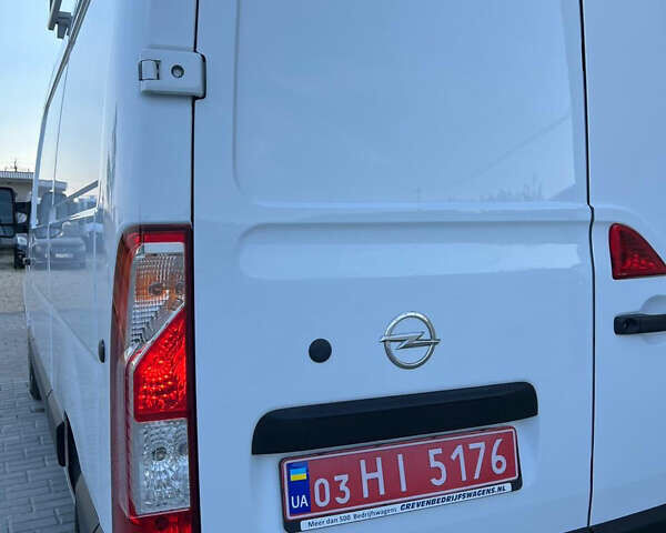 Білий Опель Movano, об'ємом двигуна 0 л та пробігом 145 тис. км за 16850 $, фото 50 на Automoto.ua
