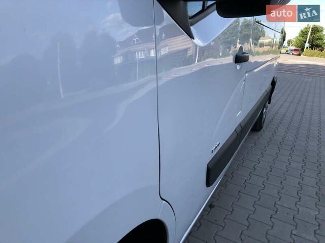 Білий Опель Movano, об'ємом двигуна 2.3 л та пробігом 152 тис. км за 18900 $, фото 11 на Automoto.ua