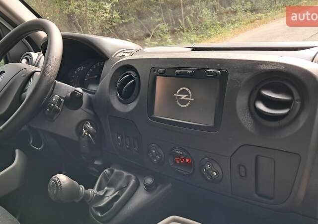 Білий Опель Movano, об'ємом двигуна 0 л та пробігом 220 тис. км за 15700 $, фото 49 на Automoto.ua