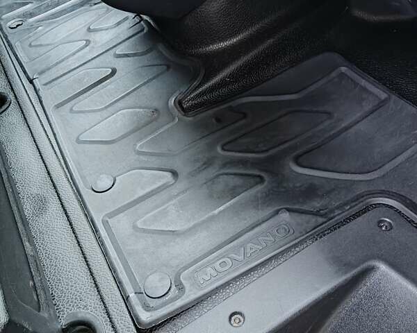Белый Опель Movano, объемом двигателя 2.3 л и пробегом 245 тыс. км за 17200 $, фото 12 на Automoto.ua