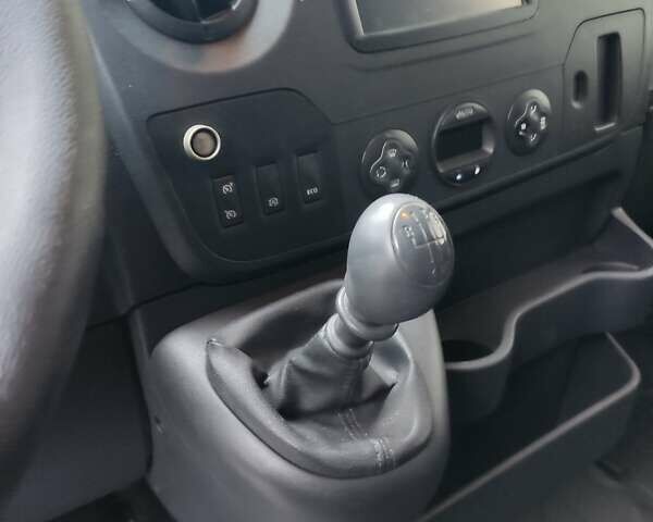 Белый Опель Movano, объемом двигателя 2.3 л и пробегом 245 тыс. км за 17200 $, фото 22 на Automoto.ua