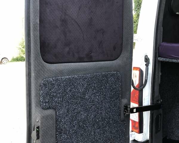 Білий Опель Movano, об'ємом двигуна 2.3 л та пробігом 152 тис. км за 18900 $, фото 30 на Automoto.ua