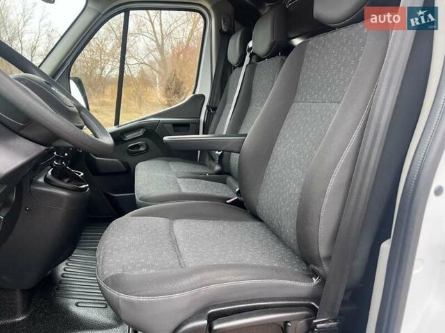 Белый Опель Movano, объемом двигателя 2.3 л и пробегом 179 тыс. км за 18500 $, фото 36 на Automoto.ua