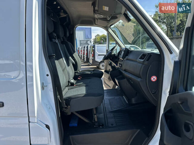 Білий Опель Movano, об'ємом двигуна 2.3 л та пробігом 290 тис. км за 19300 $, фото 21 на Automoto.ua