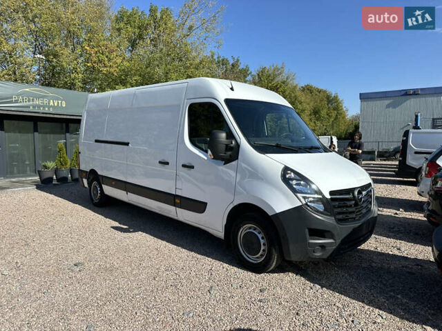 Білий Опель Movano, об'ємом двигуна 2.3 л та пробігом 290 тис. км за 19300 $, фото 13 на Automoto.ua
