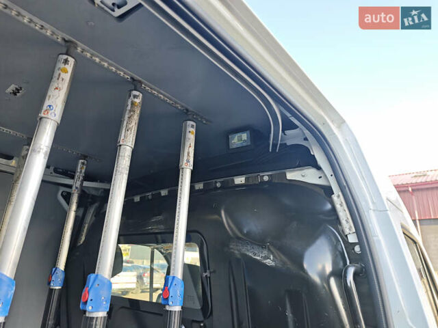 Белый Опель Movano, объемом двигателя 2.3 л и пробегом 183 тыс. км за 21499 $, фото 49 на Automoto.ua
