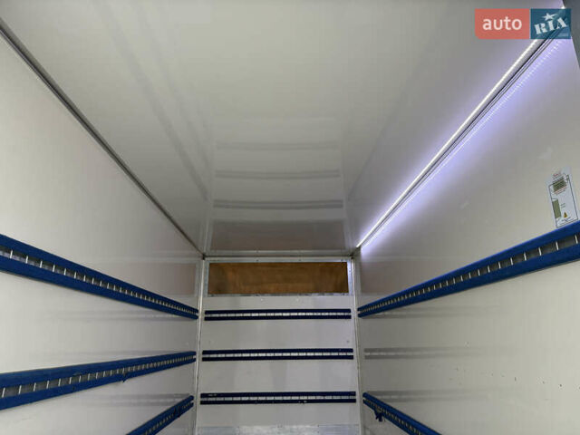 Белый Опель Movano, объемом двигателя 0 л и пробегом 240 тыс. км за 18700 $, фото 16 на Automoto.ua