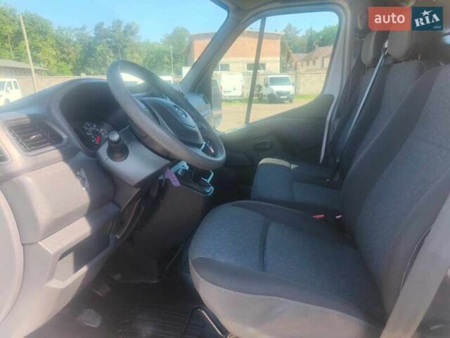 Белый Опель Movano, объемом двигателя 2.3 л и пробегом 198 тыс. км за 17950 $, фото 1 на Automoto.ua