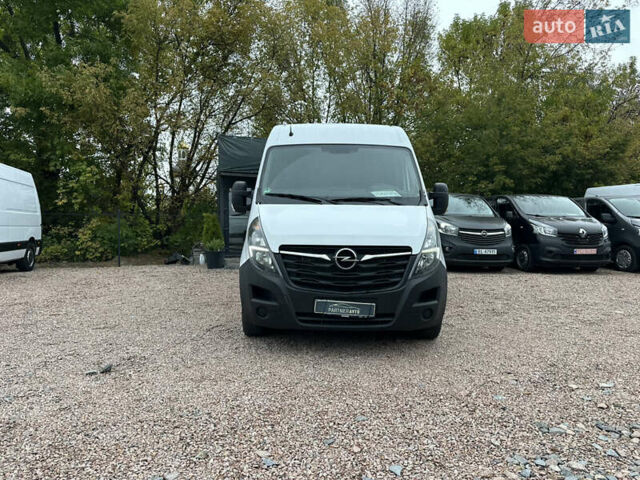 Белый Опель Movano, объемом двигателя 2.3 л и пробегом 185 тыс. км за 19500 $, фото 2 на Automoto.ua