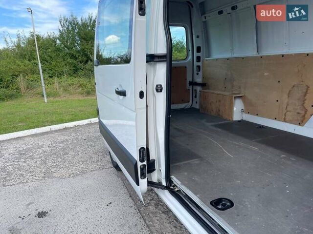 Белый Опель Movano, объемом двигателя 0 л и пробегом 175 тыс. км за 19999 $, фото 23 на Automoto.ua