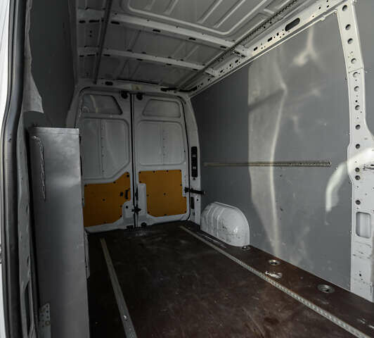 Белый Опель Movano, объемом двигателя 2.3 л и пробегом 126 тыс. км за 21800 $, фото 2 на Automoto.ua