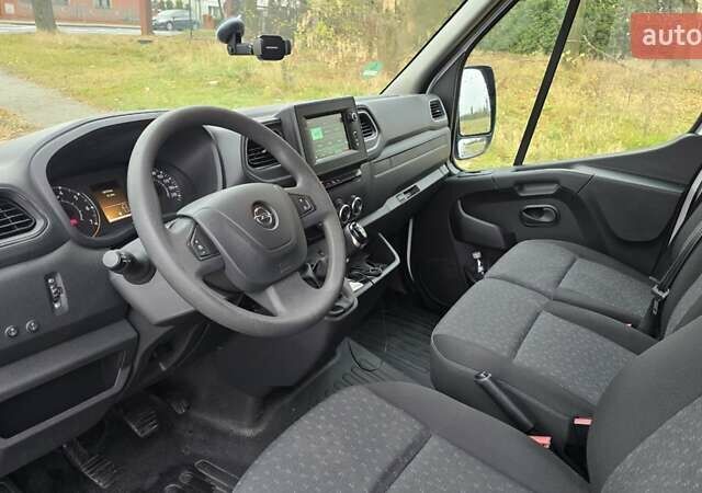 Белый Опель Movano, объемом двигателя 2.3 л и пробегом 91 тыс. км за 27999 $, фото 11 на Automoto.ua