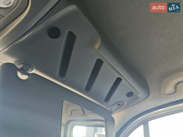 Белый Опель Movano, объемом двигателя 2.3 л и пробегом 183 тыс. км за 21499 $, фото 39 на Automoto.ua